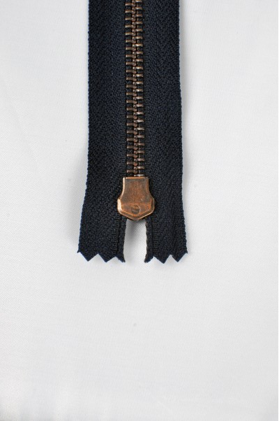 ZIP069  3號拉鏈  單頭拉鏈款式  紅古銅牙拉鏈  開尾拉鏈款式  不設單獨拉鍊訂購 細節-2